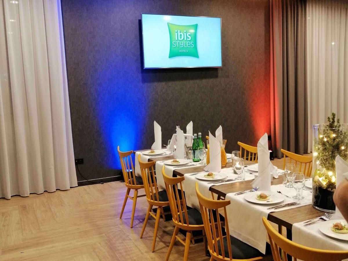 Hotel Ibis Styles Nowy Targ Extérieur photo