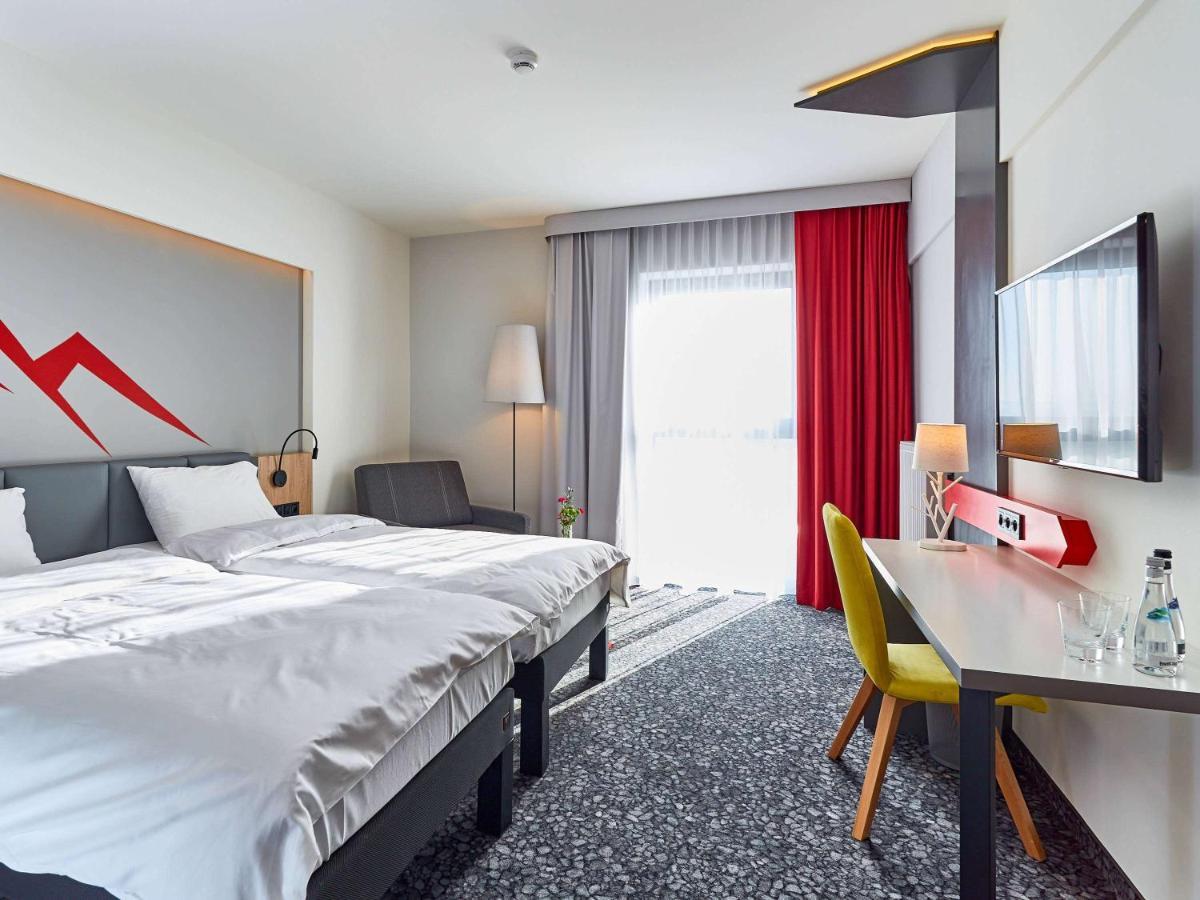 Hotel Ibis Styles Nowy Targ Extérieur photo