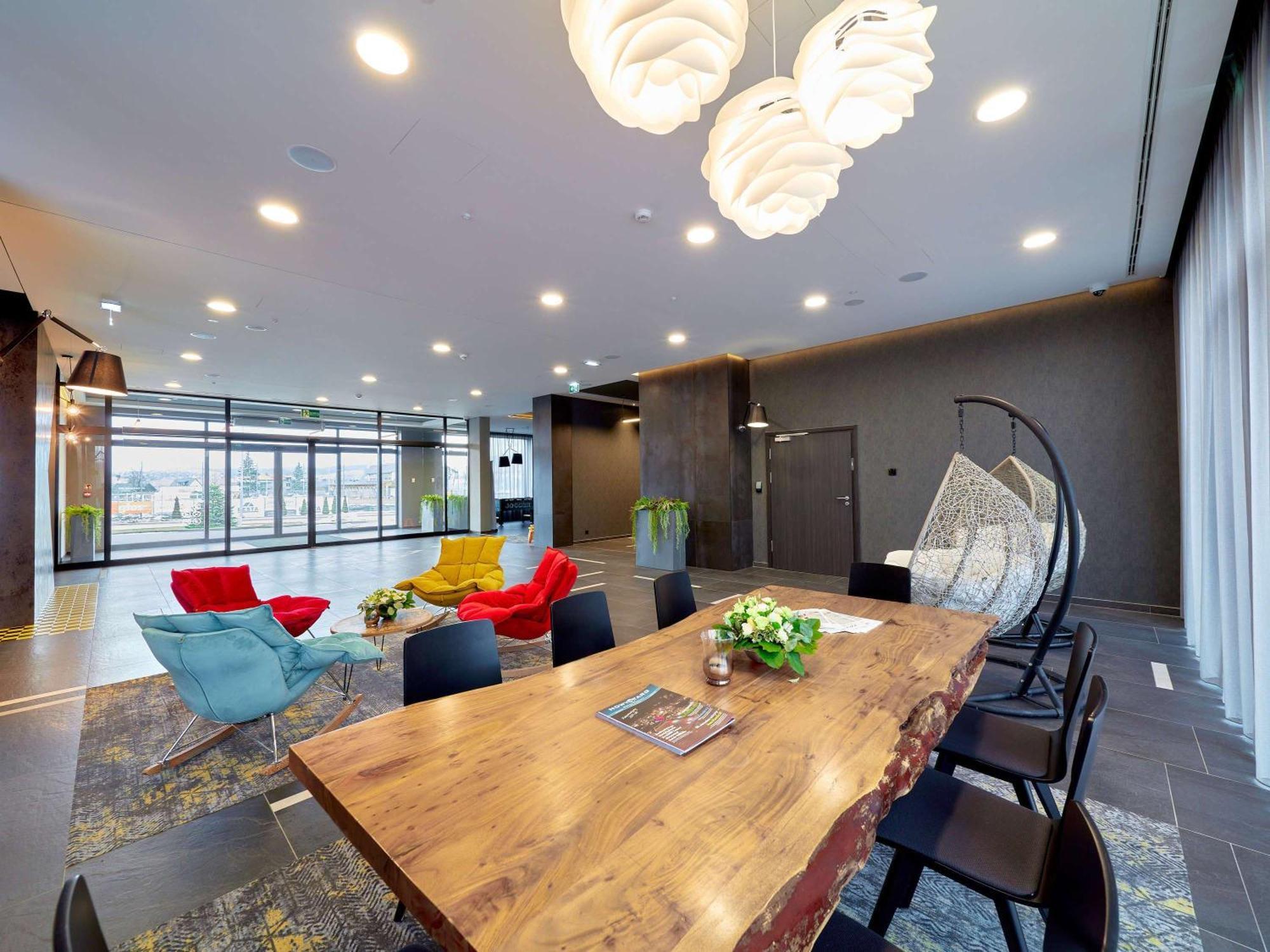 Hotel Ibis Styles Nowy Targ Extérieur photo