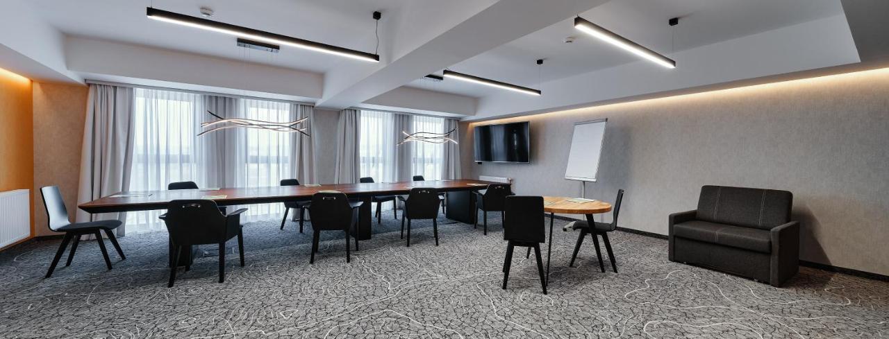 Hotel Ibis Styles Nowy Targ Extérieur photo
