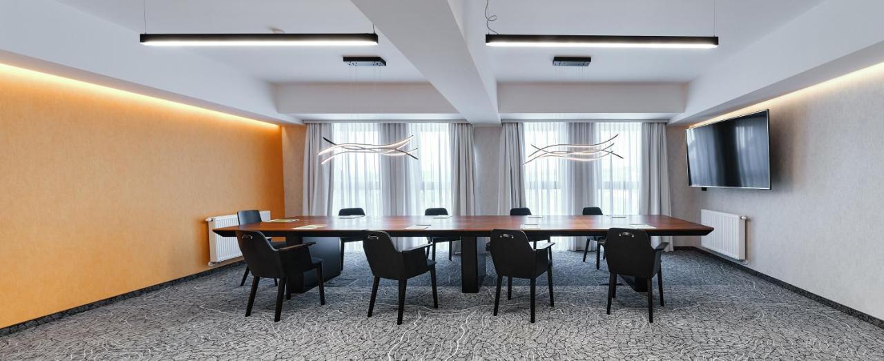 Hotel Ibis Styles Nowy Targ Extérieur photo